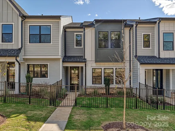 489 Nash St, Fort Mill, SC 29715