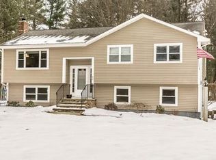 35 Driftwood Dr, Tewksbury, MA 01876