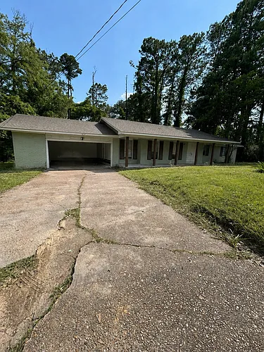 1219 Shalimar Dr Photo 1