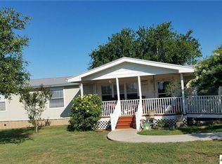 15498 N Highway 80, Leesville, TX 78122