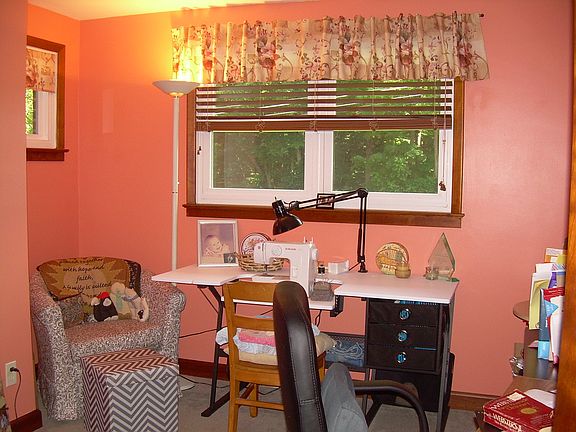 3rd Bedroom/ Office/Den