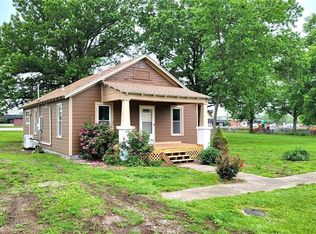 1205 Walnut St, Pleasanton, KS 66075