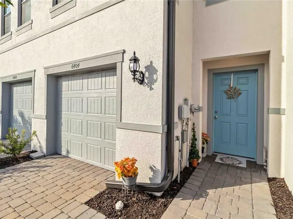 6404 Silverstar Dr, Sarasota, FL 34240
