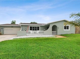 4081 Lake Dr, Pompano Beach, FL 33066