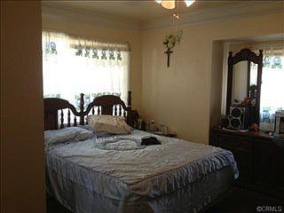 5th image of 3811 Walton Ave