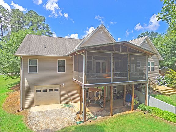 3rd image of 128 Woodhurst Dr