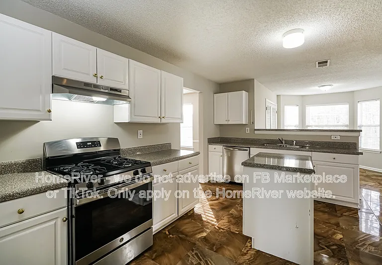 470 Cherry Branch Ln — Photo 6