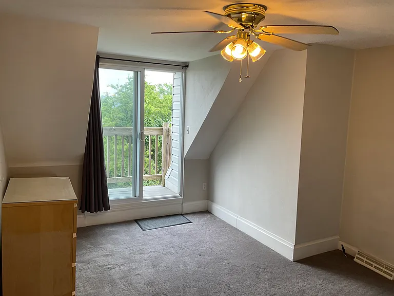 9 Holt St #2 — Photo 21