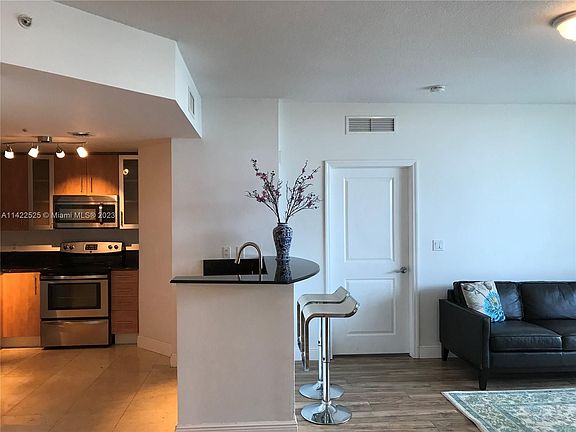 2nd image of 7900 Harbor Island Dr APT 523