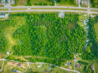 4765 E Stone Dr, Blountville, TN 37617