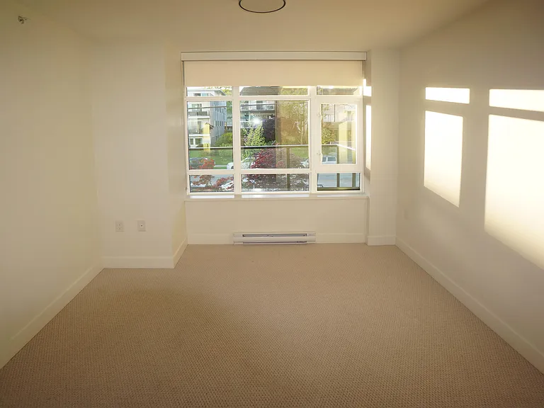 188 Agnes St #207 — Photo 6