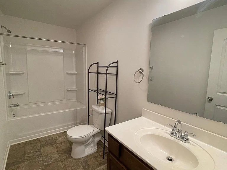 3654 Creekside Dr — Photo 15