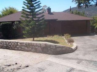 2700 Mayfield Ave, La Crescenta, CA 91214