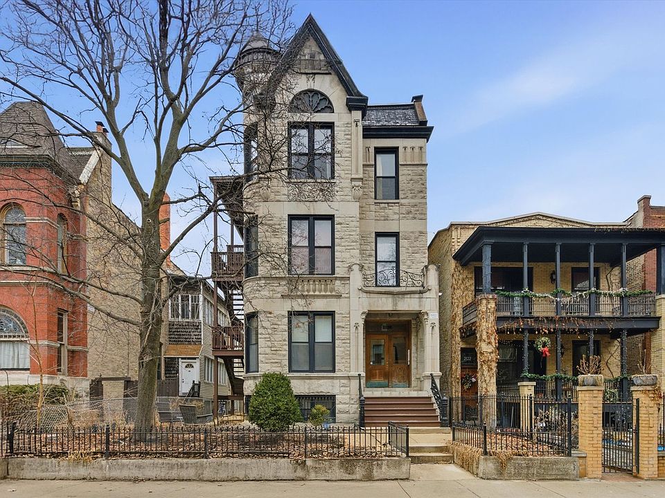 1st image of 2134 W Concord Pl #783