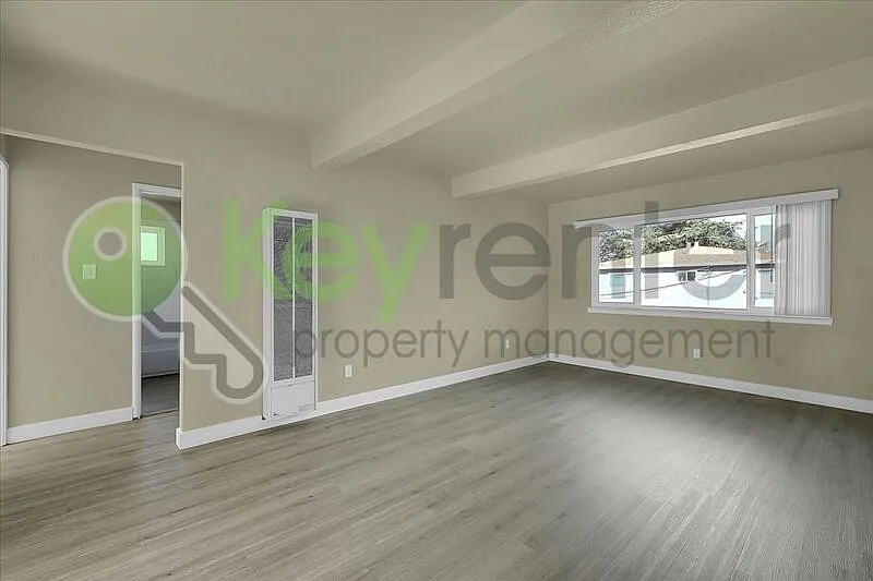 2 bed, 1.0 bath, 750 sqft, $1,500 — Photo 4