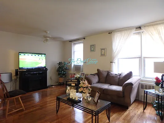 Rented by The Crest Group | media 1
