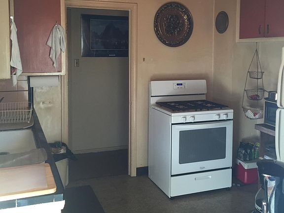 2nd image of 46 Randolph Ave