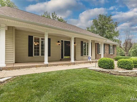 4th image of 78 Lower Dardenne Farms Dr