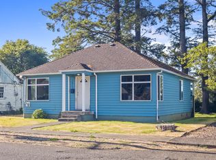 1413 9th St, Tillamook, OR 97141