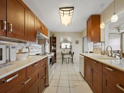 124 SW 10th St, Boynton Beach, FL, 33426