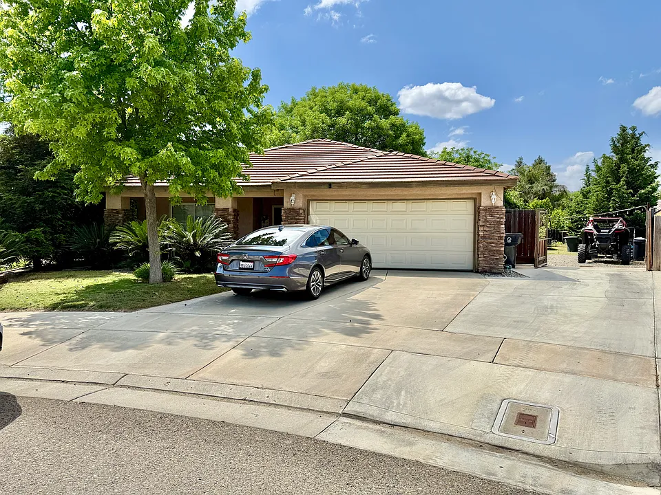 2408 Juniper Ct
