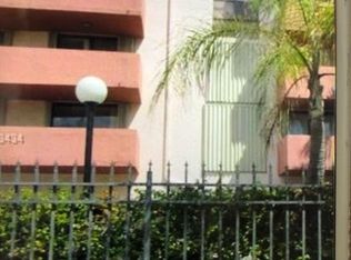 1825 W 44th Pl APT 604, Hialeah, FL 33012