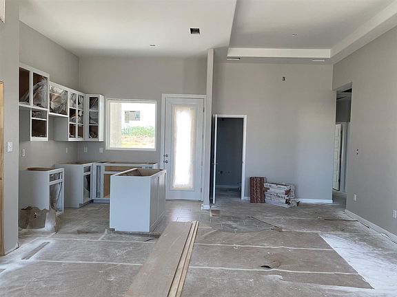 5th image of 6921 Molinos Dr