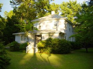 575 N May St APT 2, Southern Pines, NC 28387