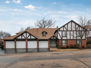 5812 Wolf Rd UNIT 1, Western Springs, IL 60558