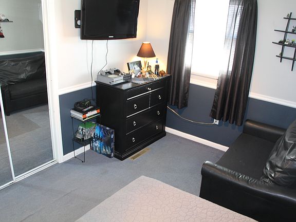 3rd image of 3 Bechard Ln