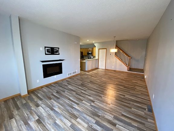 3rd image of 7751 Ladyslipper Ln