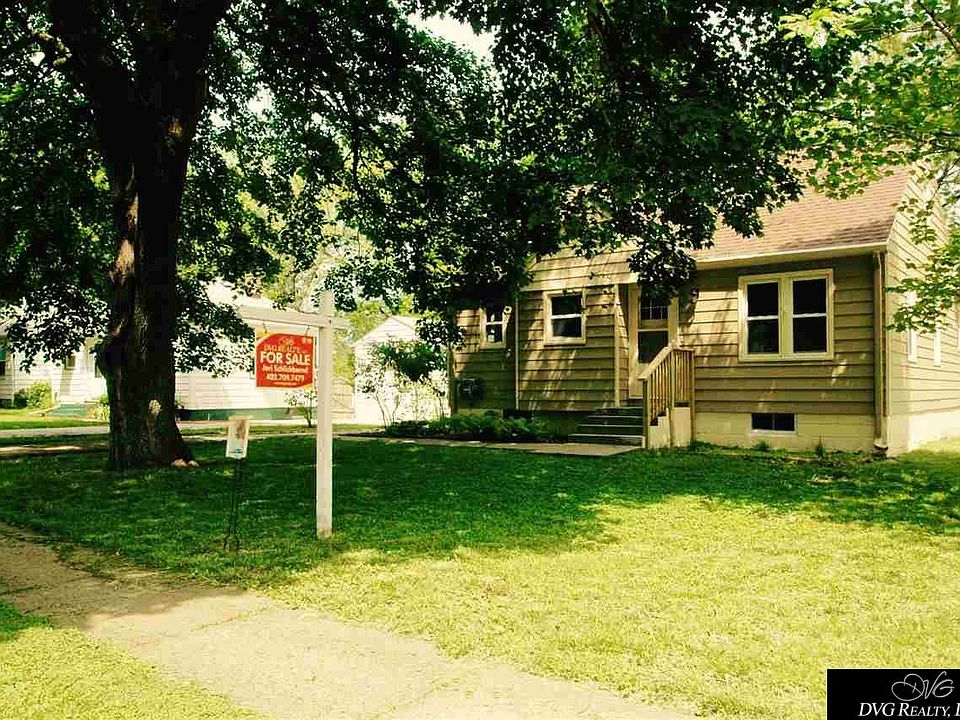 1st image of 2533 Jackson St