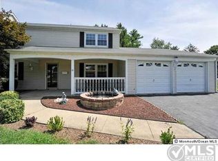 47 North Cir, Aberdeen, NJ 07747