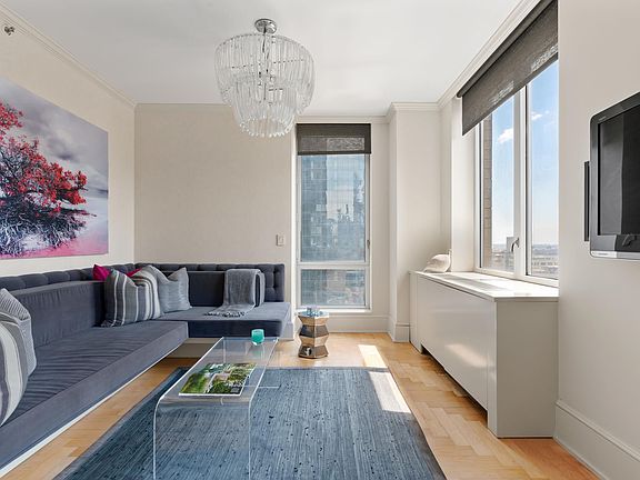 3rd image of 401 E 60th St APT 22A