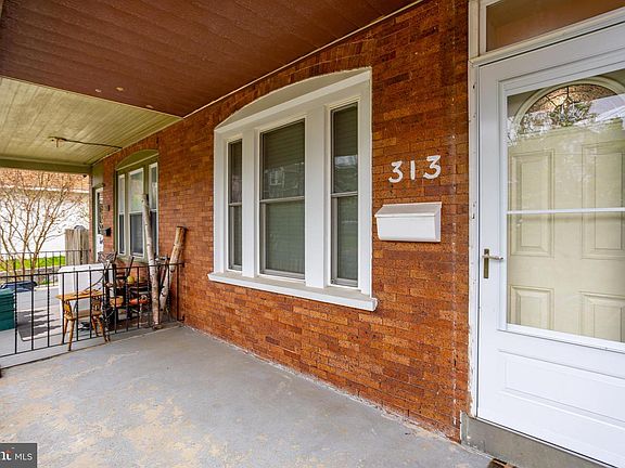 4th image of 313 Gates St