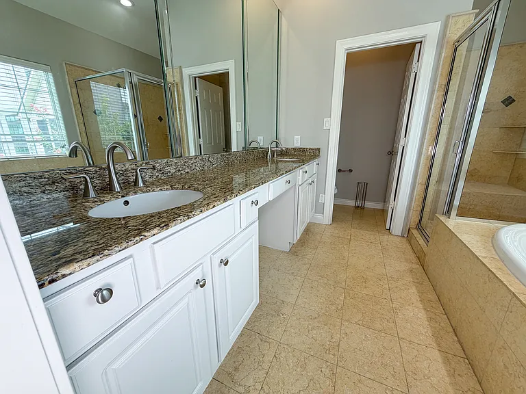 1505 Paige St — Photo 17