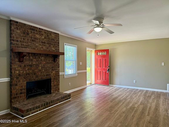 2nd image of 25 Scott Street