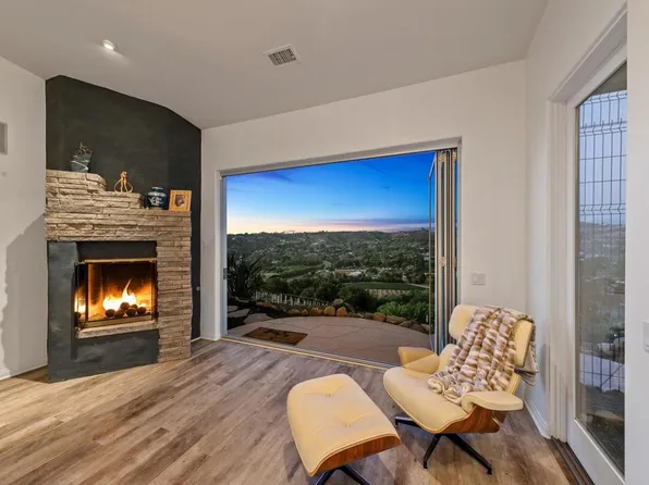 30330 Via Maria Elena, Bonsall, CA 92003
