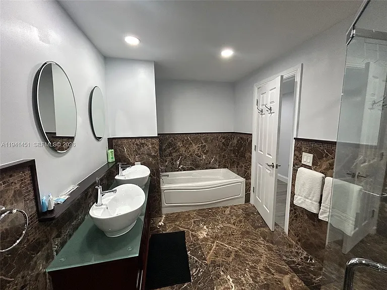 4001 S Ocean Dr #11 — Photo 33