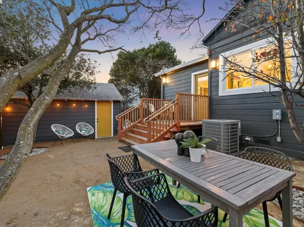 1228 Hopkins St, Berkeley, CA 94702