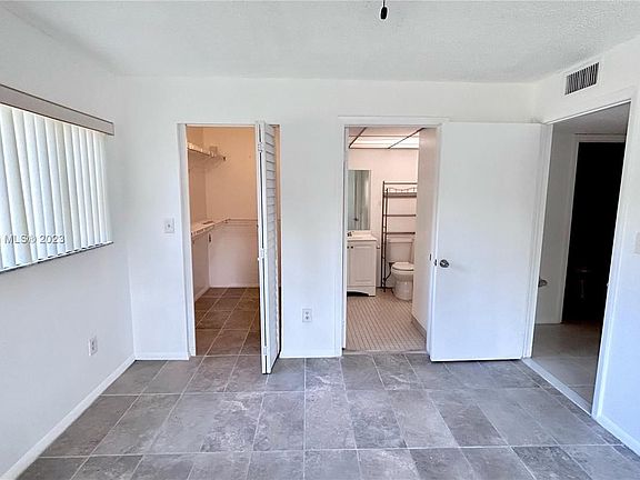 4th image of 10741 W Clairmont Cir #103