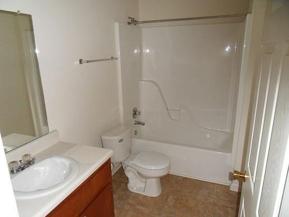 5th image of 2861 Cobalt Dr APT D