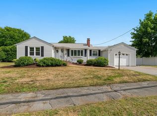 4 Abbott Rd, Waltham, MA 02452