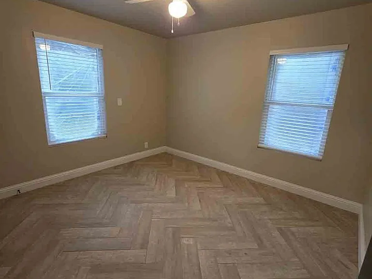 5506 23rd St — Photo 14