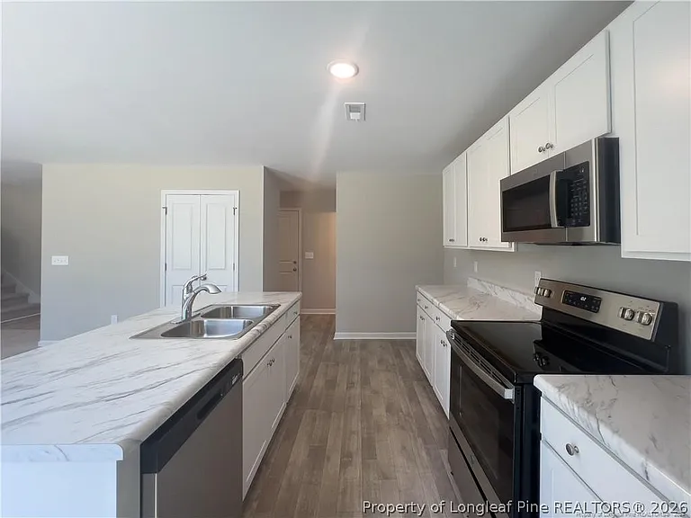 135 Kensley #20 — Photo 6