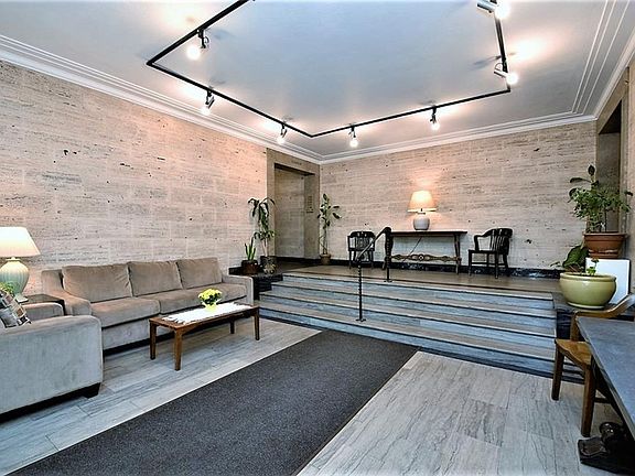 2nd image of 2330 Euclid Heights Blvd APT 110