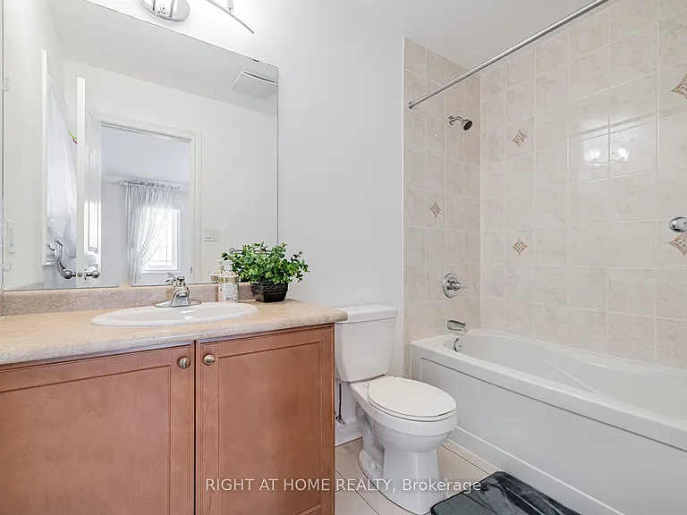 67 Timna Cres — Photo 19