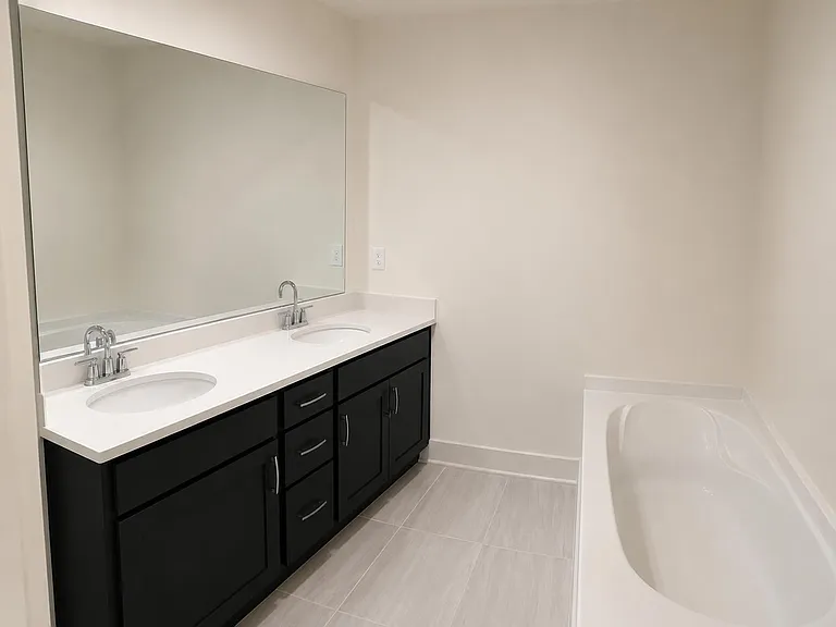 5770 Calle Vista Dr #5770 — Photo 7