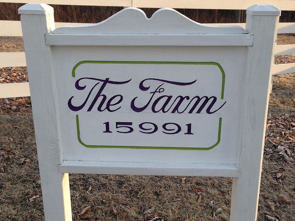 Farm entrance on Fahey Road