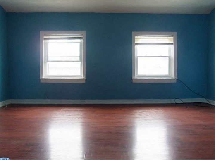 2nd image of 2213 N Market St